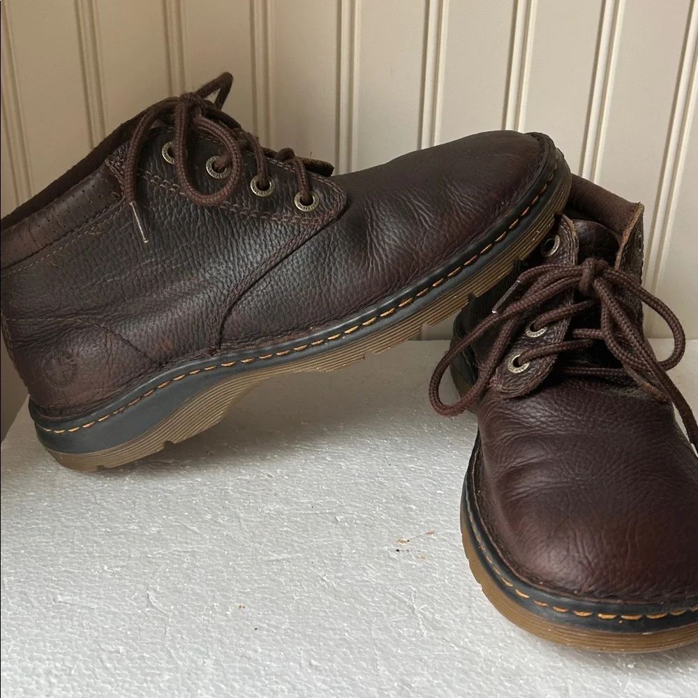 Dr. Martens unisex Rico Brown Leather laceUp Chukka ankle Boots shoes 10M/11W